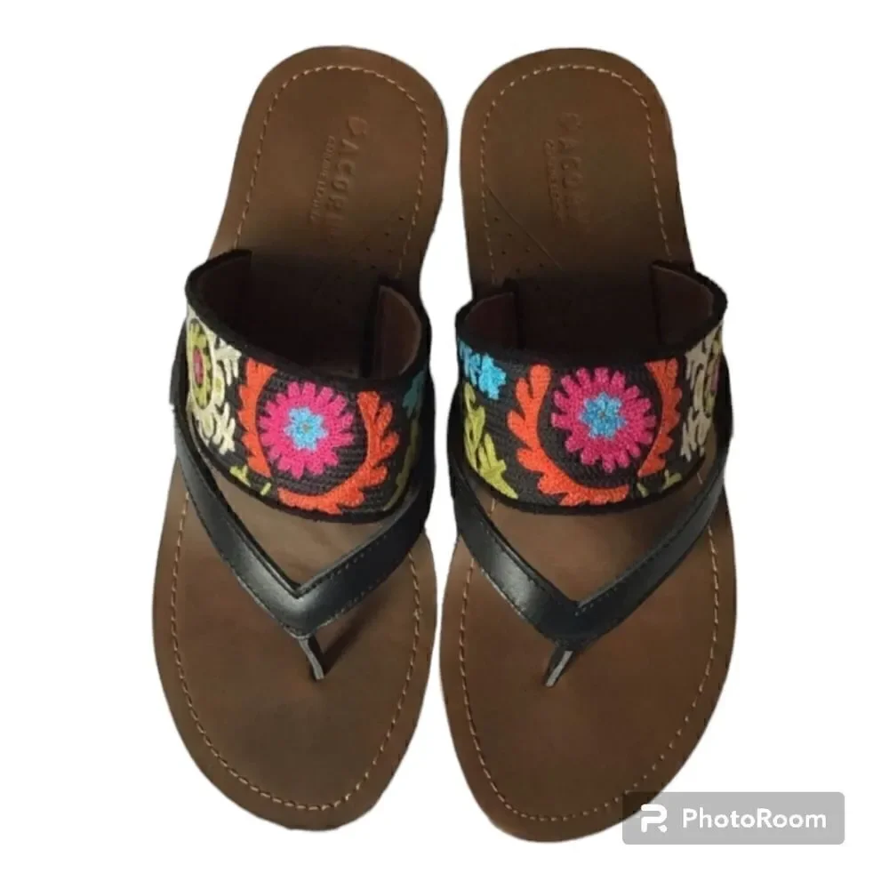 Acorn ArtWalk Leather Wedge Thong Sandals